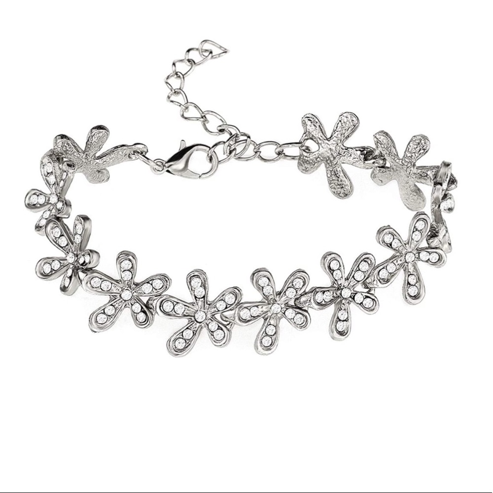 Daisy Bracelet with Cubic Zirconia Flower